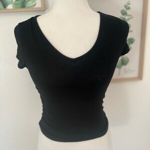 Women’s Basic V Neck Short Sleeve Top